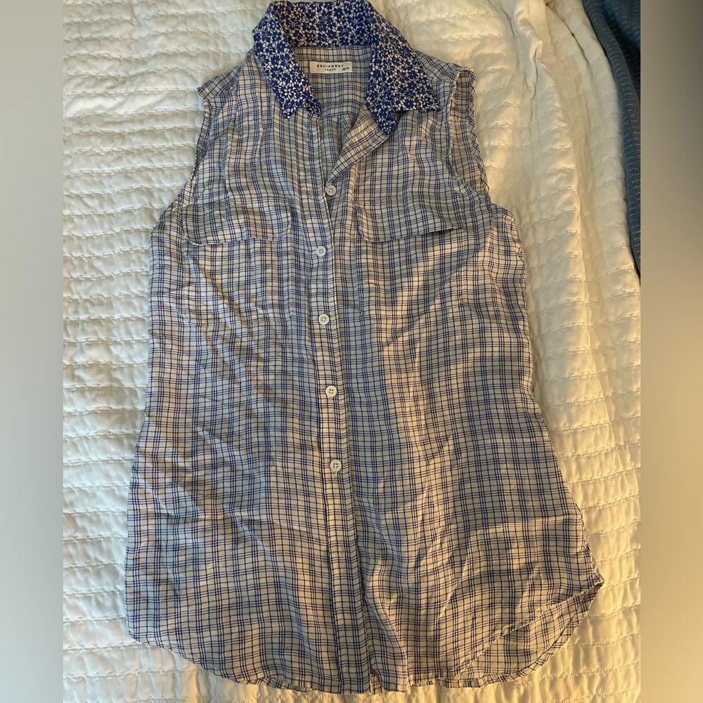 Equipment blouse - checked blue, sleeveless floral colar
